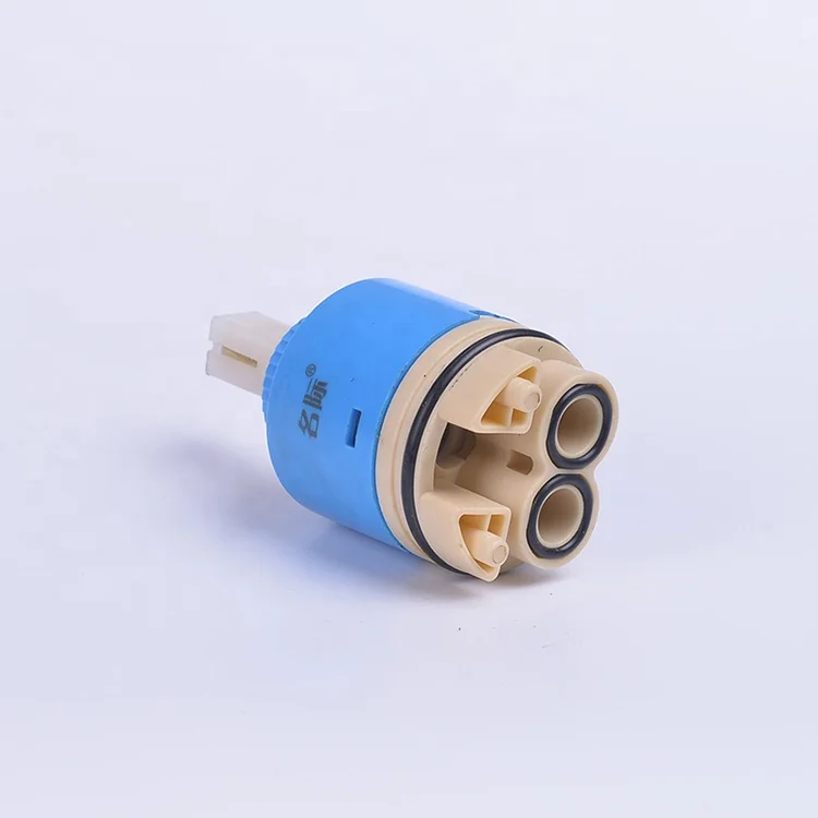 Оптовая продажа с завода латунный рычаг 40 мм дисковый смеситель керамический картридж распределителем