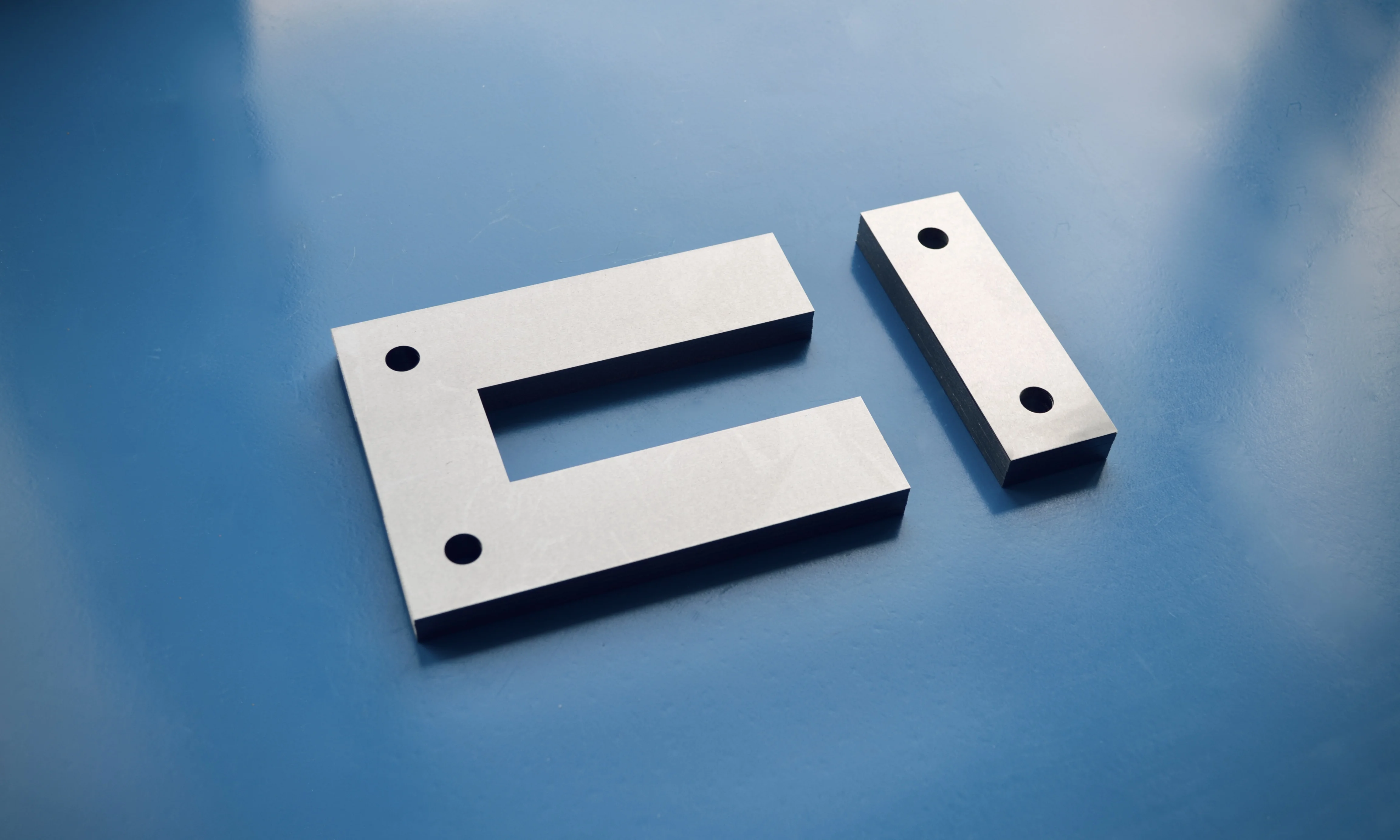 Lamination for transformers single phase EI and three phase EI with standard and air gap
