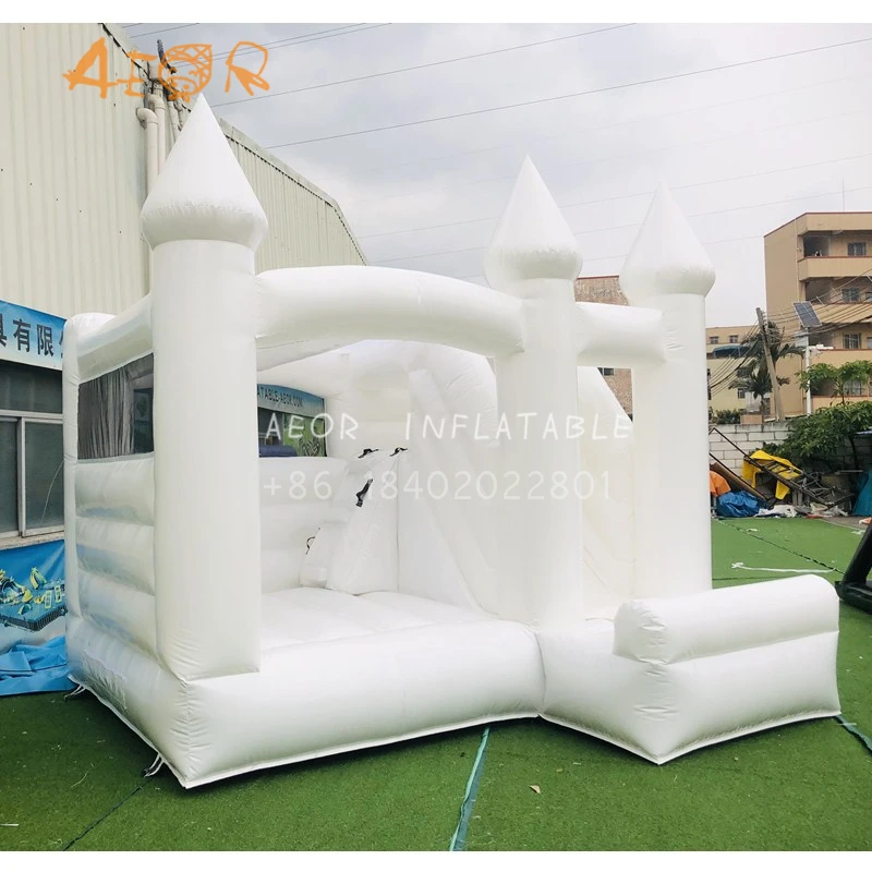 Commercial  inflatable Comic bounce house for sale jumping castle All White moonwalk with slide