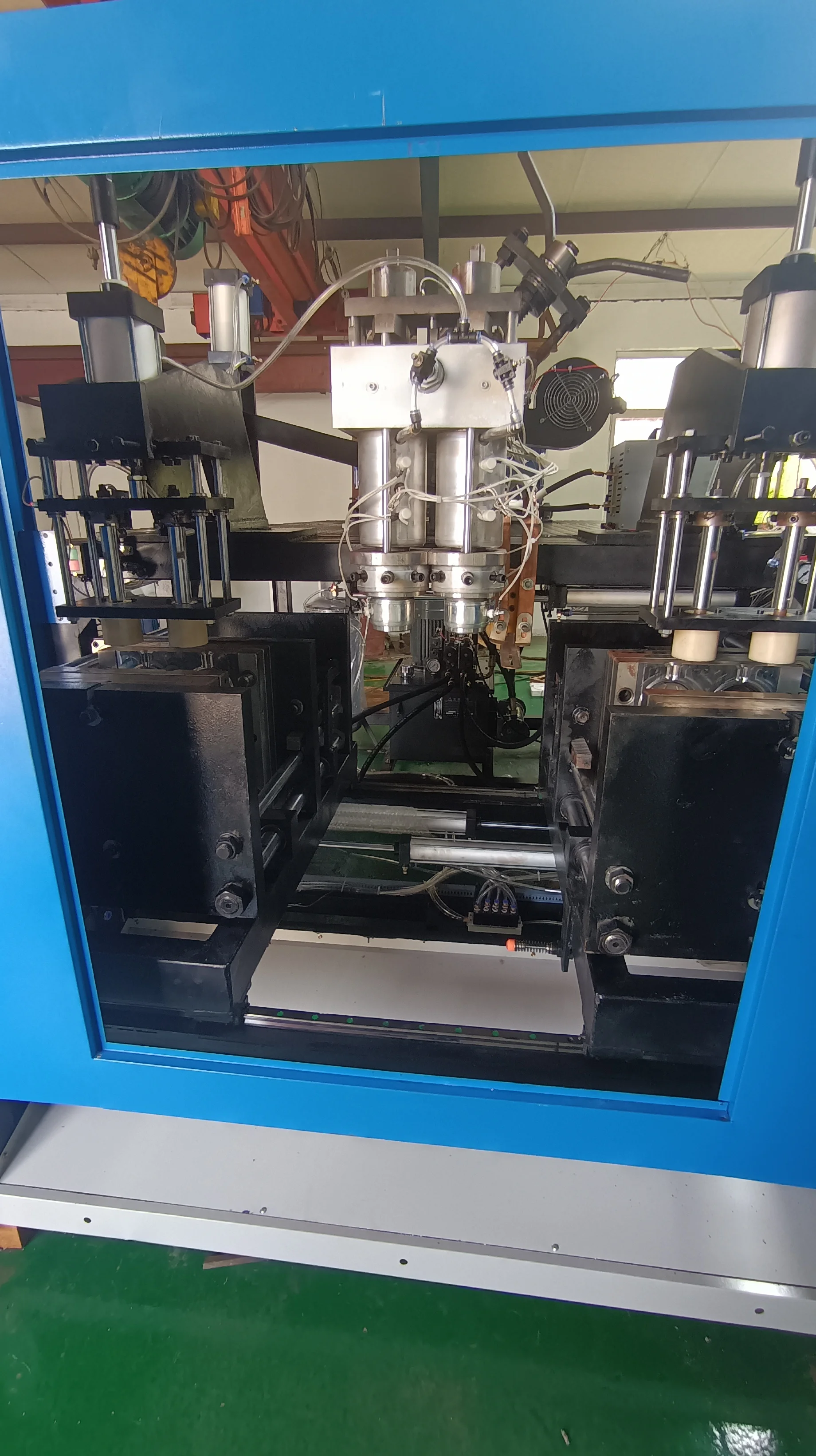 LDPE Ocean Ball Blow Molding Machine HDPE PP PE Cans Plastic Bottle Extruder