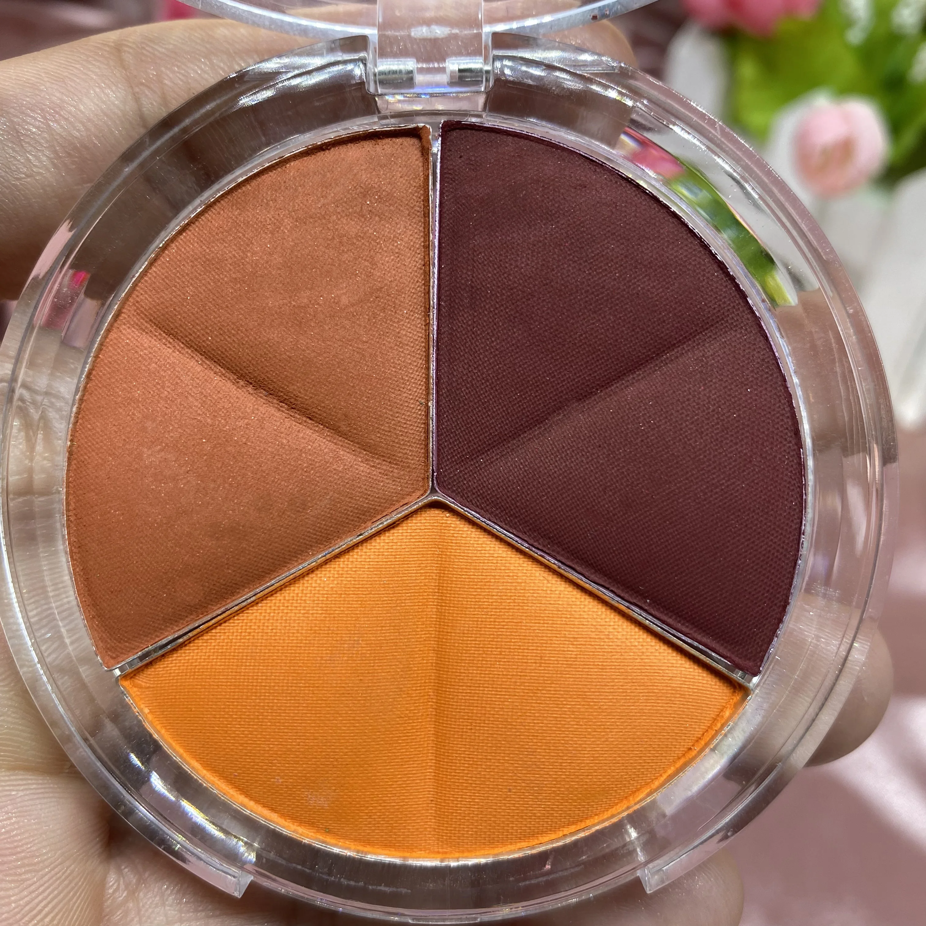 wholesale eyeshadow palette cosmetics makeup products private label custom