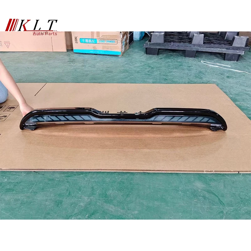 KLT Auto parts Plastic material with flowing lights modified rear led spoiler For Pajero V93 V97 2006-2020