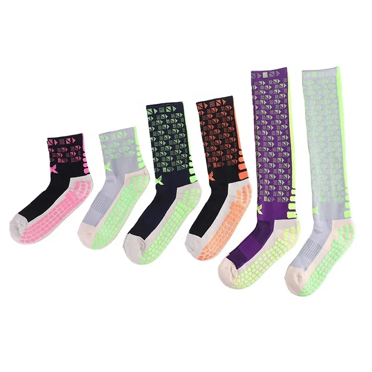 custom cotton mens  football sports socks soccer sock manufacturer of cycling running socks  ZW-025