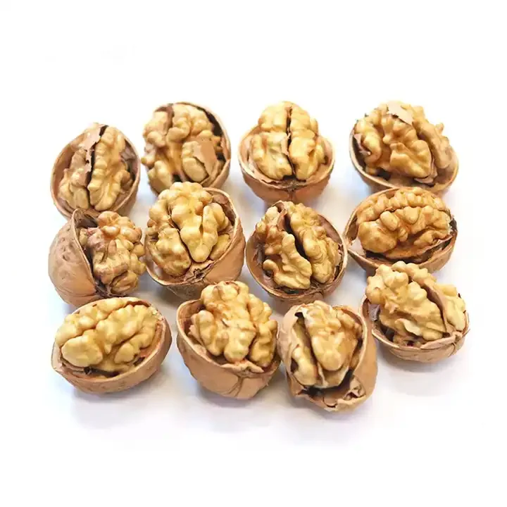 Wholesale Chinese Low Price High QualityHealthy Raw Dried Butterflies walnuts kernel Crop