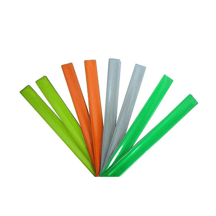 
Wholesale Customize Design Fashion Promotional Pvc Plastic 2021 High Quality kids plain blank PVC slap bracelet reflective 