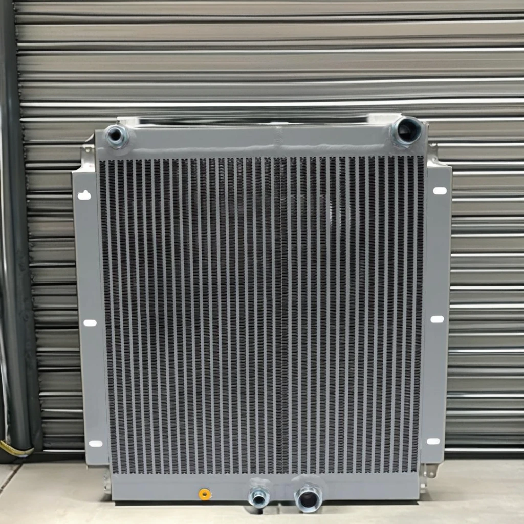 Factory Supply Large Cooling Surface Aluminum Core Water-to-Air Intercooler Pump New Home Use Construction Used Trucks Cooler