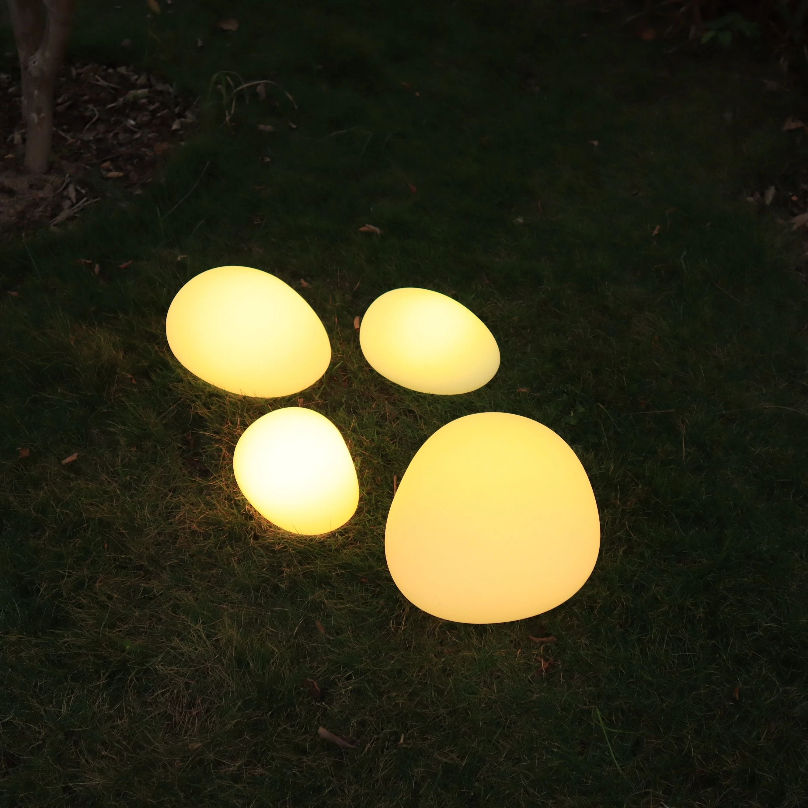 IP54 LED Outdoor Garden Decoration Solar Cobblestone lights