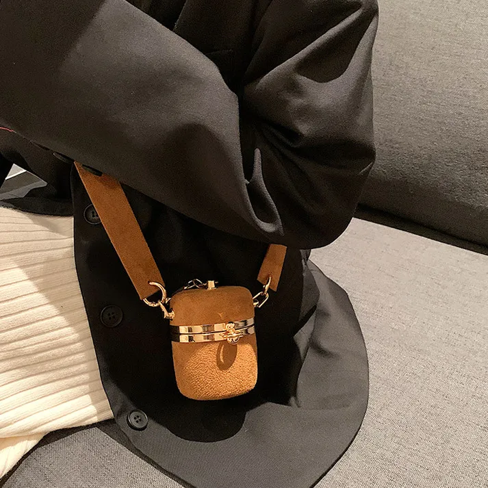 Retro Frosted PU Leather Mini Bucket Case Small Bag For Women New Fashion Mini Coin Purse Headphone Bag