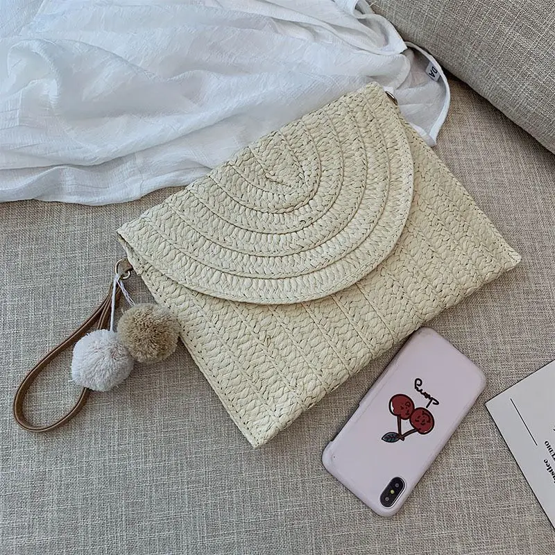 Best Selling Fashion Pompom Straw Clutch Women Handmade Straw Crossbody Bag Summer Beach Envelope Purse Wallet