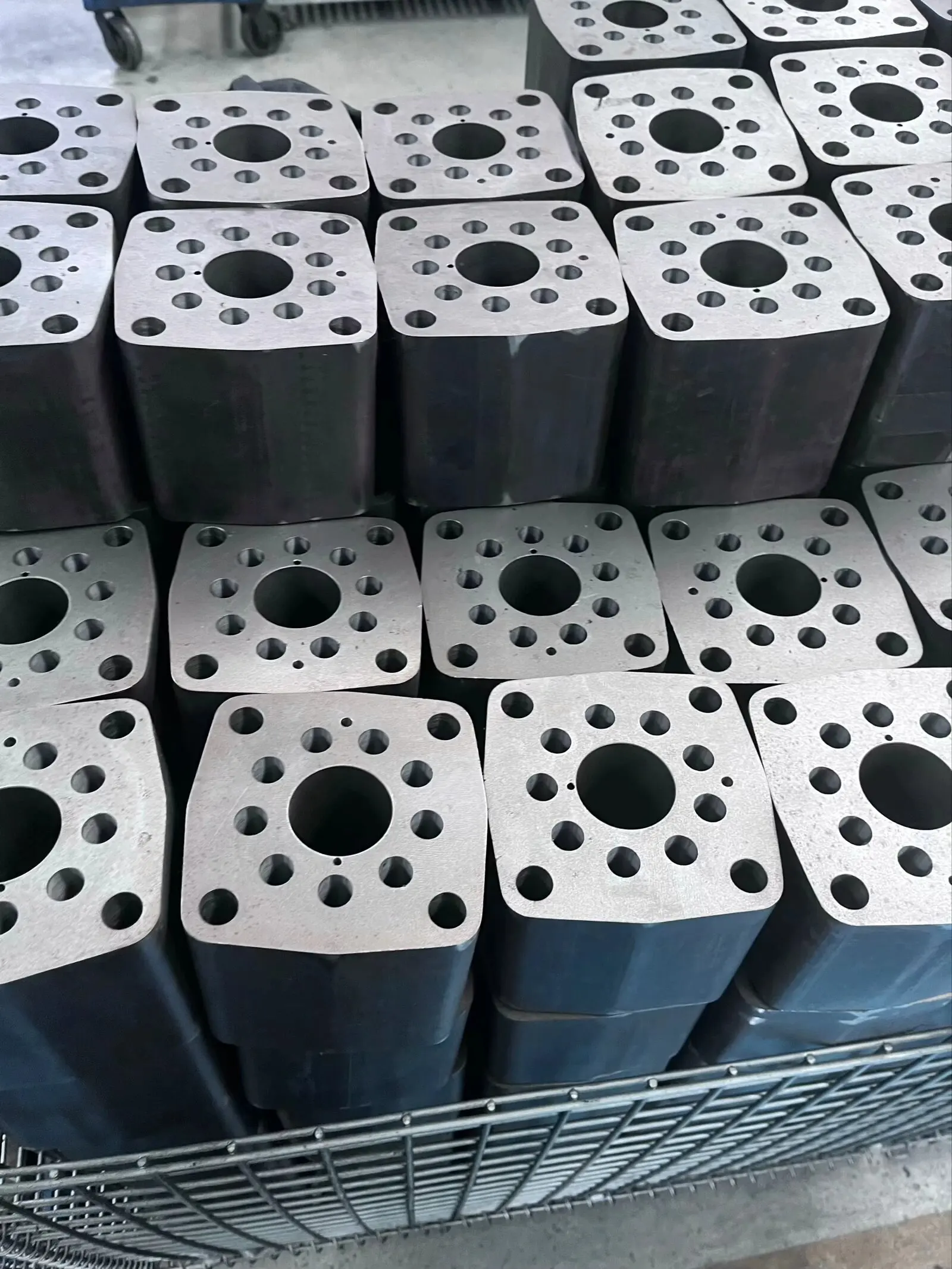 Titanium Special-Shaped Baling Machine System Brake Lowrider Forklift Bottle Jack Mixer Home Lift Inner Hydraulic Parts