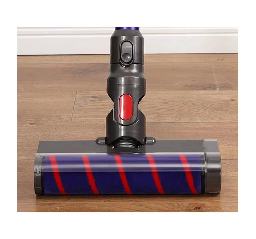 Vacuum cleaner brush for hardwood and carpet