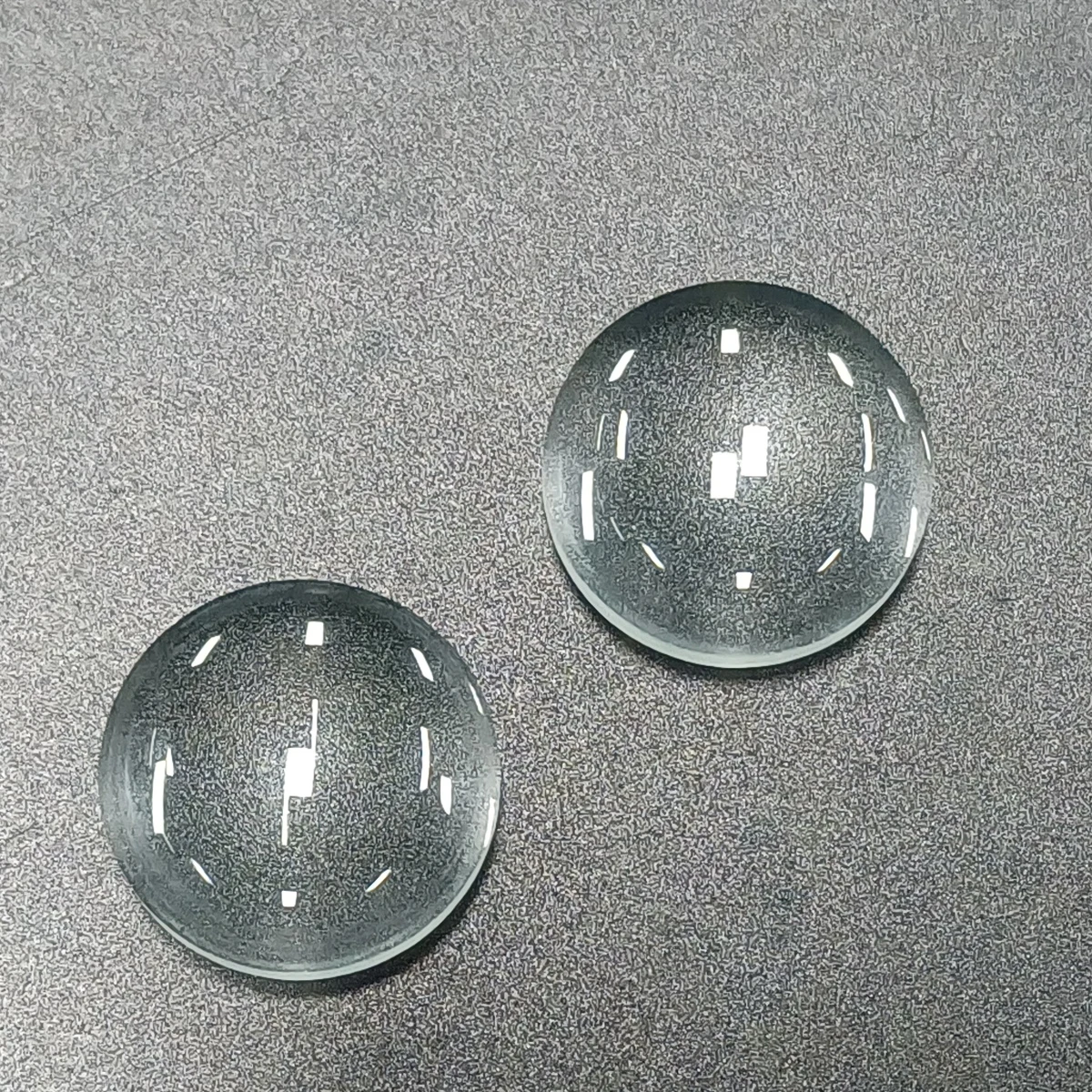 43mm PMMA 3D VR Optical Lenses Aspheric Convex Lens Virtual Reality Devices Double Convex Customizable OEM Plastic Acryl