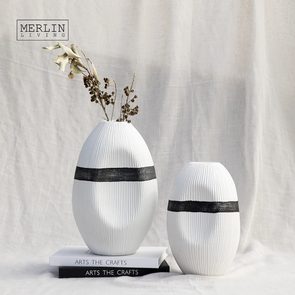 Merlin Living High quality handmade modern ceramic vase home decor hotel nordic texture design White table top Oval flower vases