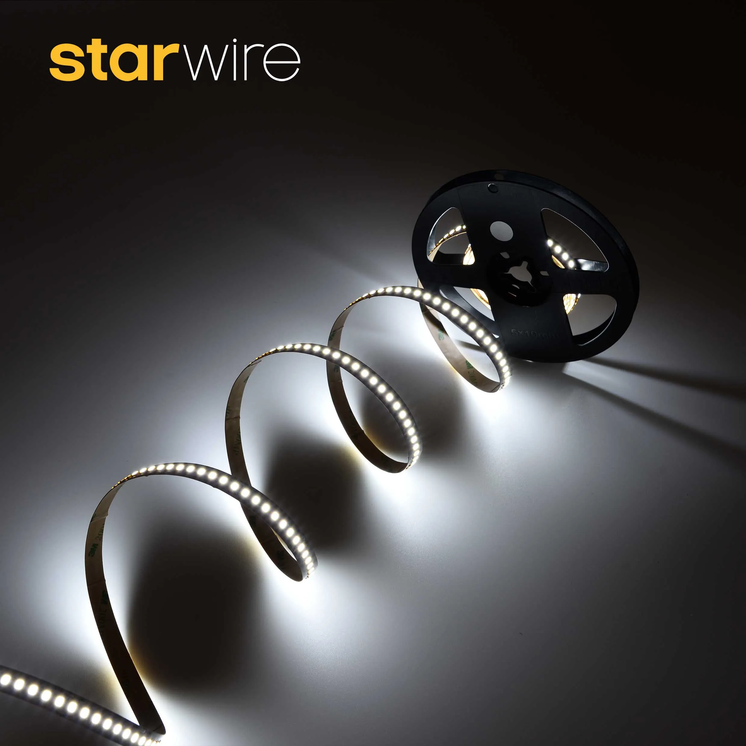 Customized SMD2835 Flexible Strip Light 120Lm/W 24V Led Light Strips For Shopping Mall