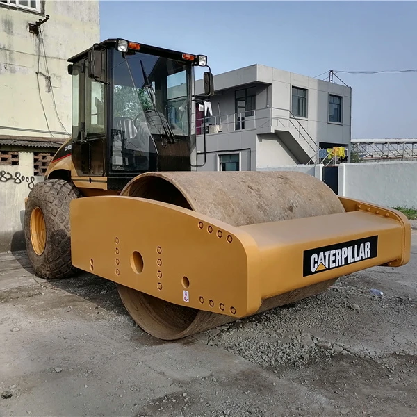 Used original japan road roller CAT CS683E road compactor 18 tons cat road roller CS683E