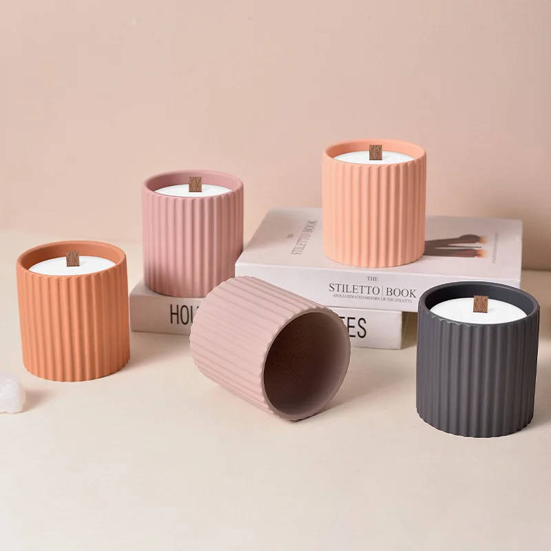 Jinmai Luxury Ribbed Ceramic Candle Jar White Ceramic Candle Jar With Lid