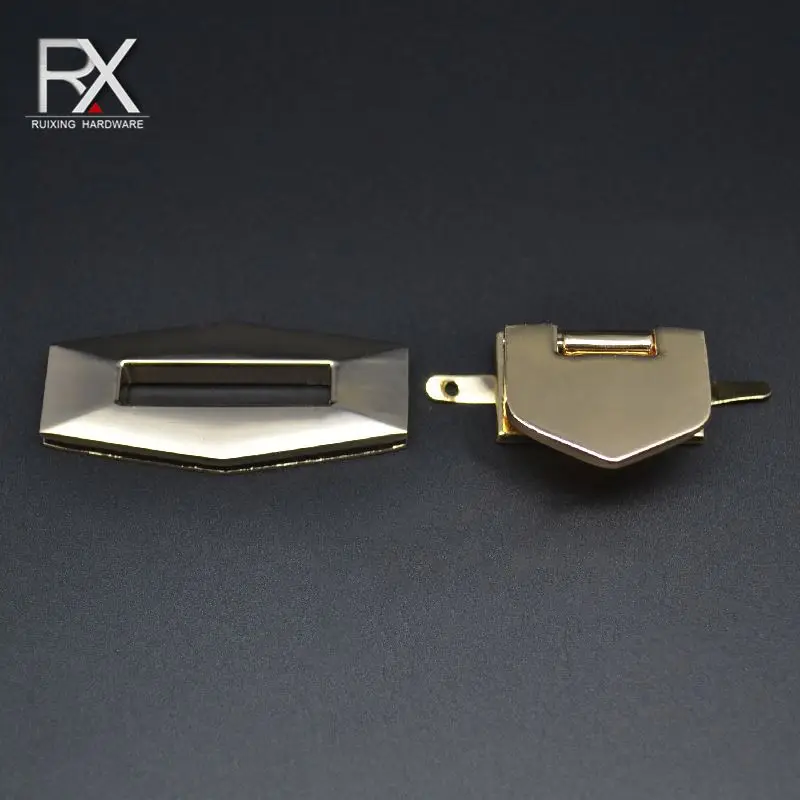 Guangzhou Bag Parts Accessories Purse Kiss Lock Closure metal alloy lock clasp for handbag decoration backpack buckle