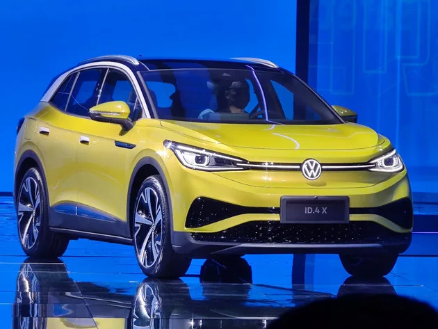 High Quality Stock Vw 5 Seats id5 id 6 ID4 CROZZ Pure Lite Pro Prime EV Electric Vehicle