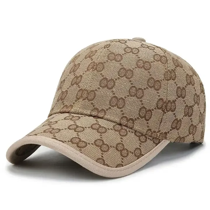 Luxury designer baseball cap  6 panel sport cap for men and women