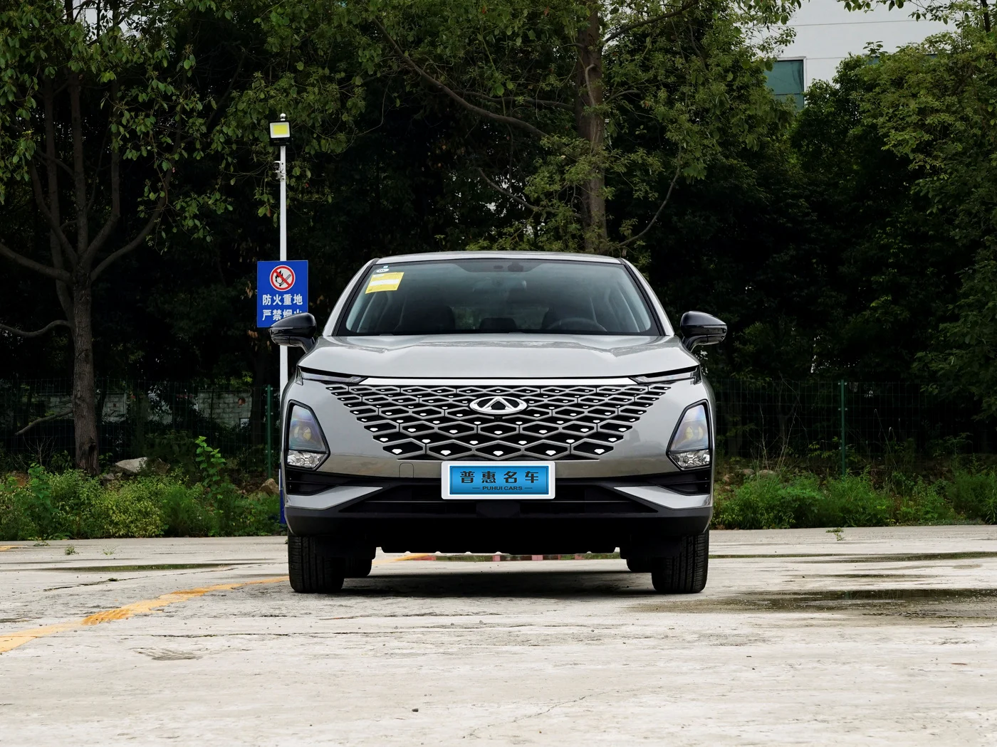 Cheap car Omoda c5 1.5T 1.6T turbo petrol car 5 seat SUV gasoline car CVT high speed 156Ps Omoda 5 made in China