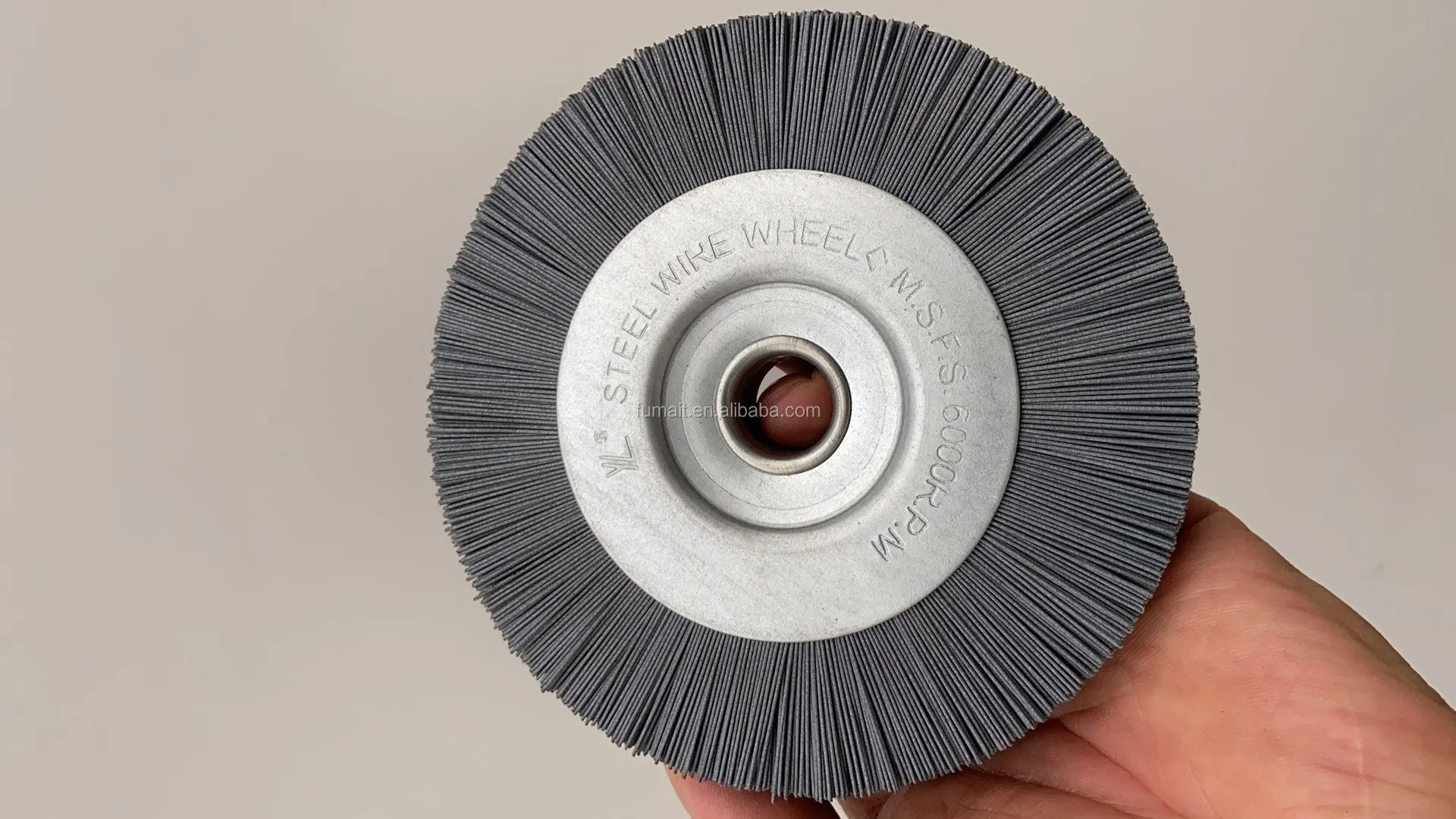 YL Factory Hot Sale Straight  Wire  Silicon Carbide Abrasive Nylon Wire  Circular Round  Wheel Brush