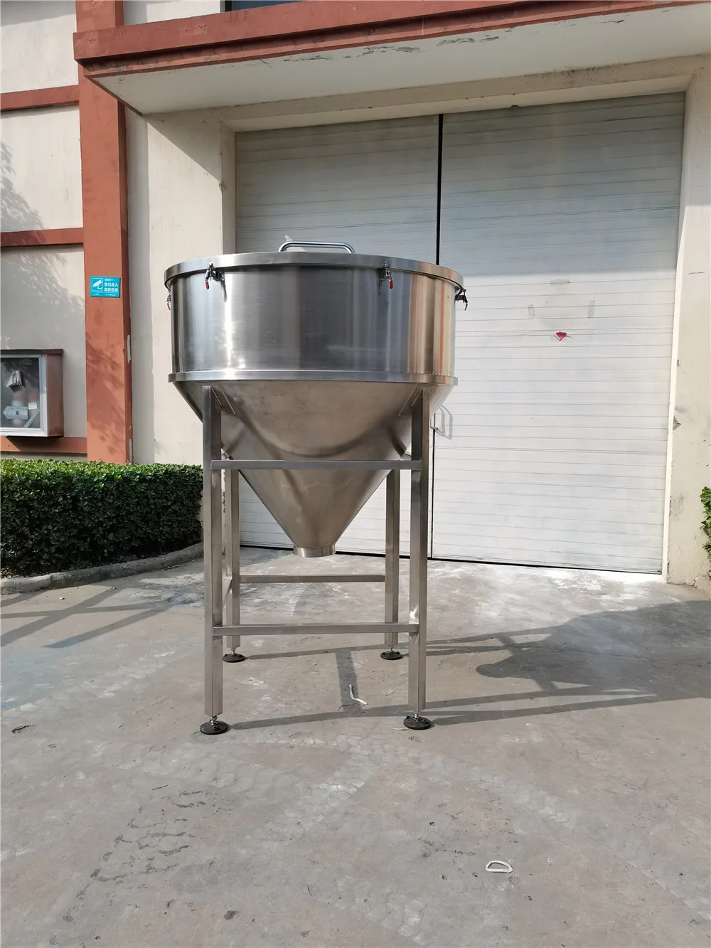 Stainless Steel Customized Industry Agricultural Sugar Wheat Flour Corn Powder Storage Hopper Tank Silo