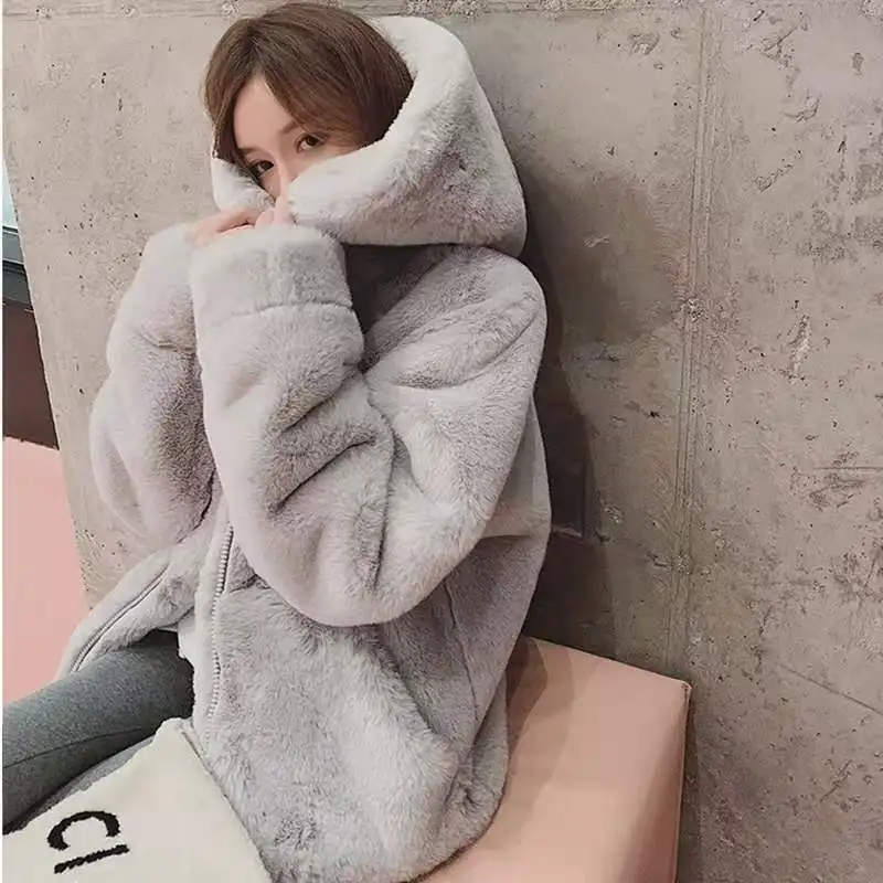Winter Wholesale Fashion Keep Warm Hoodie Coat Women Imitation Fluffy Fur Coat