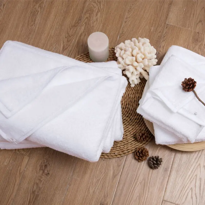 Custom wholesale New white custom spiral flat weave hotel cotton towels bath towels