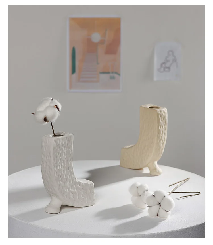 High quality light color ceramic vase handicraft ornaments Coffee shop Christmas gift