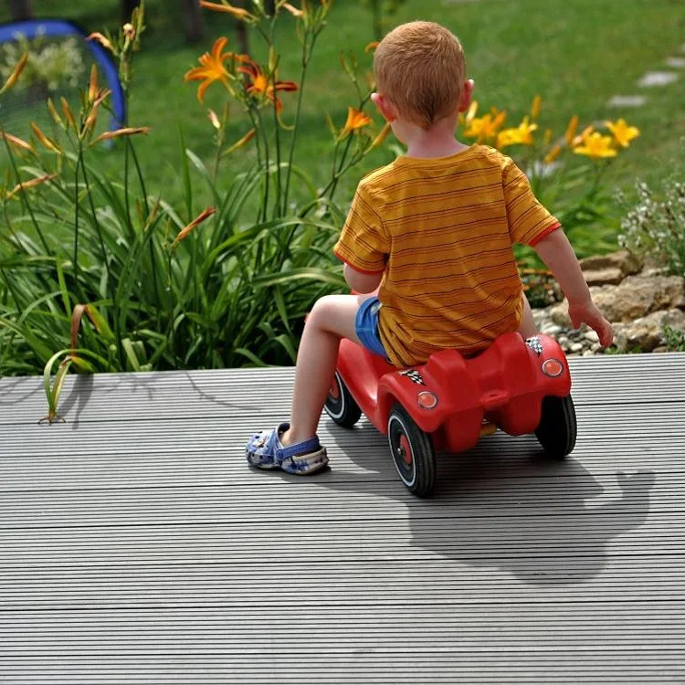 Outdoor terrace anti-slip wpc board waterproof composite wpc flooring