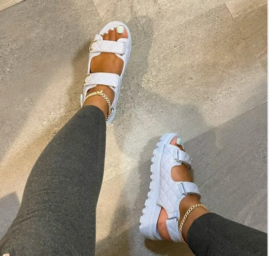New Arrivals Designer Luxury Ladies Shoes High Quality Women Sandals Flat Feature PVC Insole Custom Embossed Size 12 Casual Use