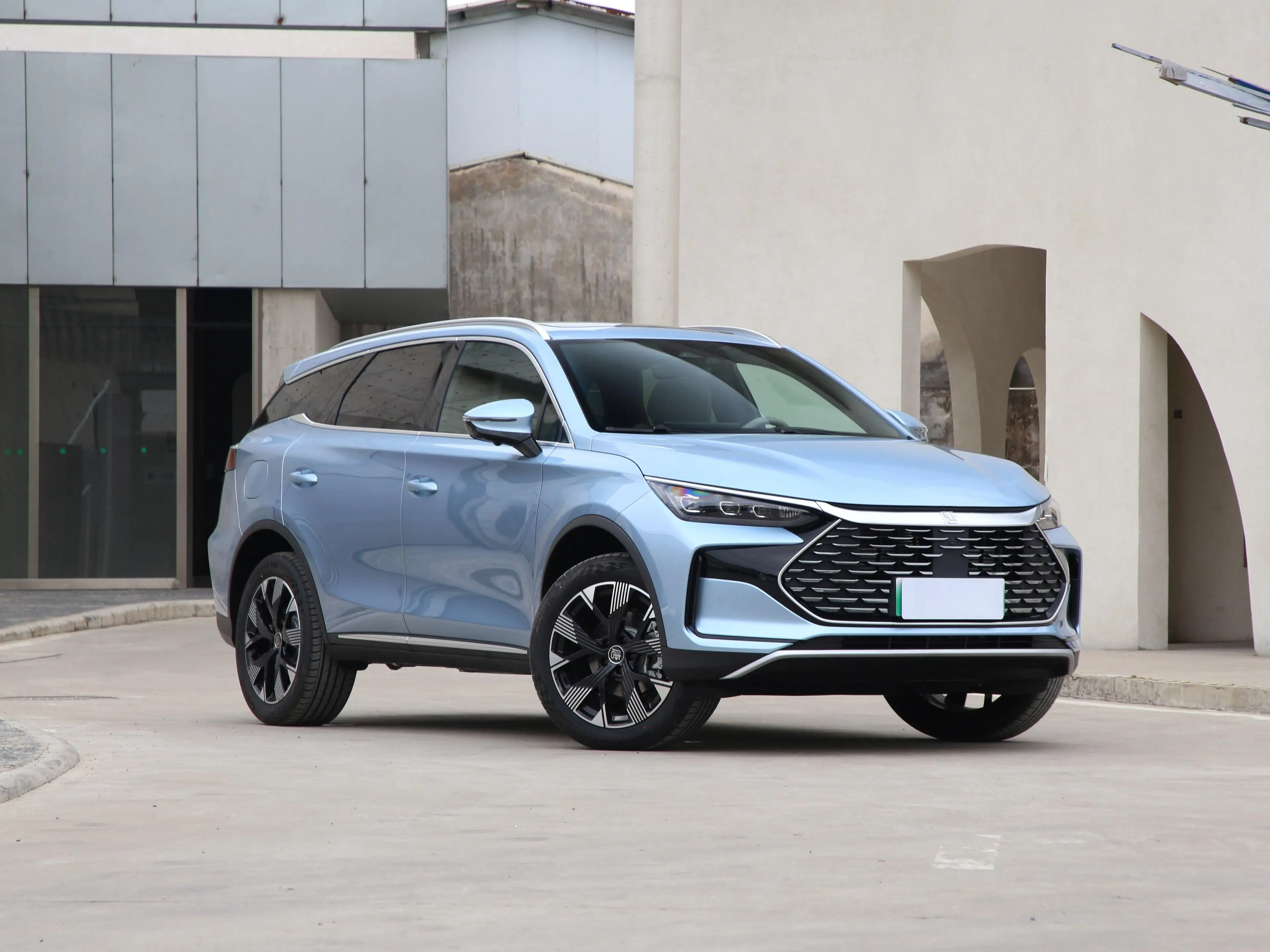 Byd Tang Electric Car Ev Car Suv 7 Seats Electric Suv Vehicle 4X4 4WD AWD For Family With HUD