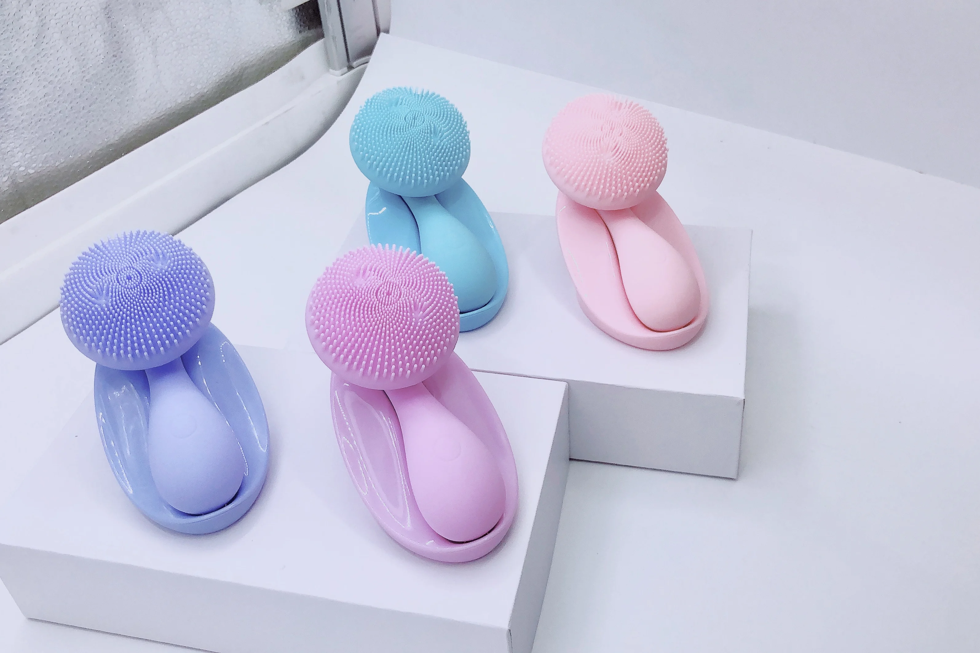 silicone cleansing brush for face multi-functional beauty equipment sonic facial cleansing brush