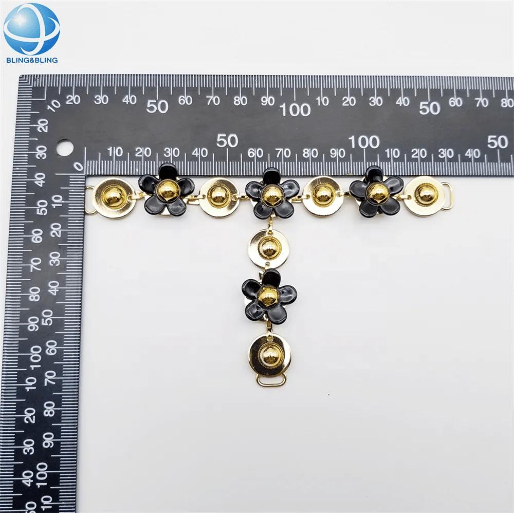 T Shaped Flower Summer Sandals Metal Chain Buckle Sew On Leather Upper Women Flip Flops T-strap High Heel Decoration Accessories