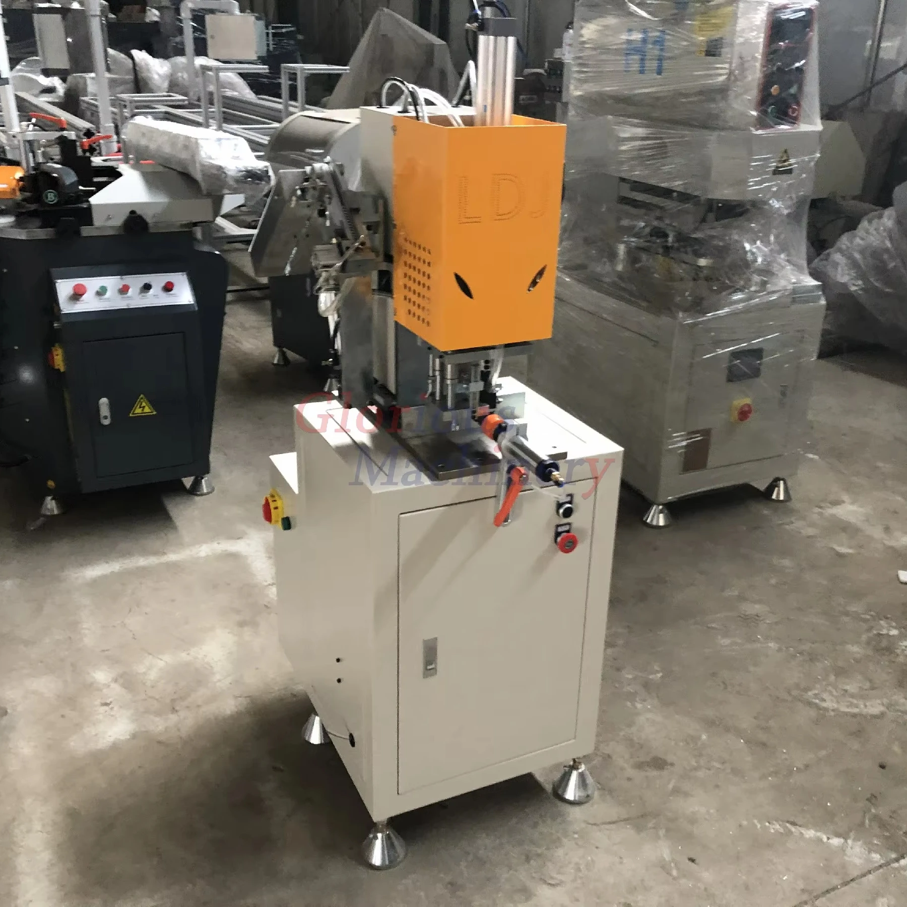 Single-Head Automatic Screw Fastening Machine for PVC/UPVC for Window and Door Making Core Motor Component