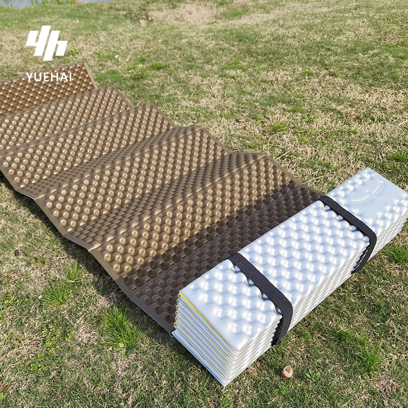 Portable Folded Beach Mat Adult Foldable Straw Printed Mattress Waterproof and Dampproof Made of Polyester for Camping
