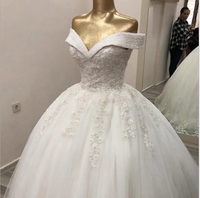  Мода v-образным вырезом Vestido De Noiva для невесты с фатиновой юбкой на свадьбу женщин Свадебные