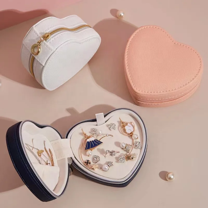 2024 Modern Luxurious Travel Jewelry Box Portable Love-Shaped PU Leather Storage Box for Rings New Gift Box Style