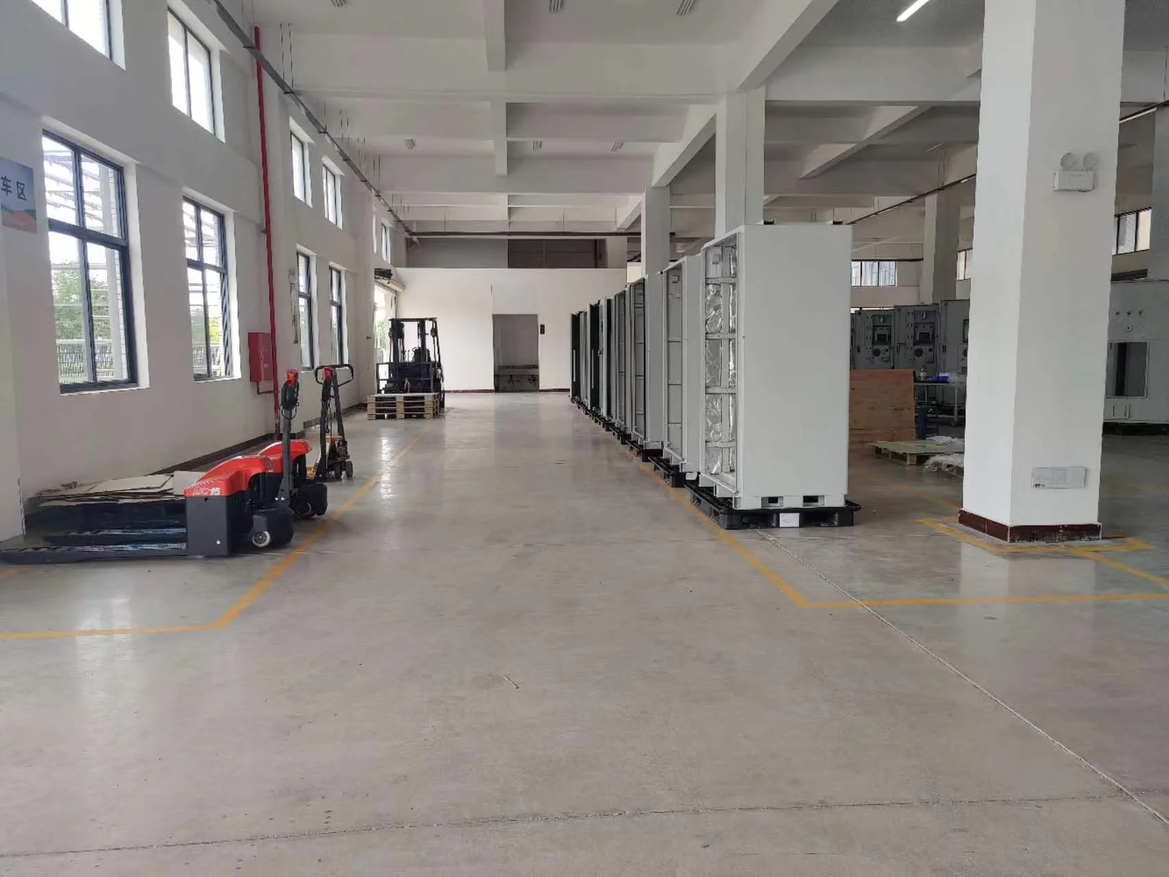 Горячая продажа Высокое качество Солнечная панель стенд стальная наземная Монтажная система для легкой установки