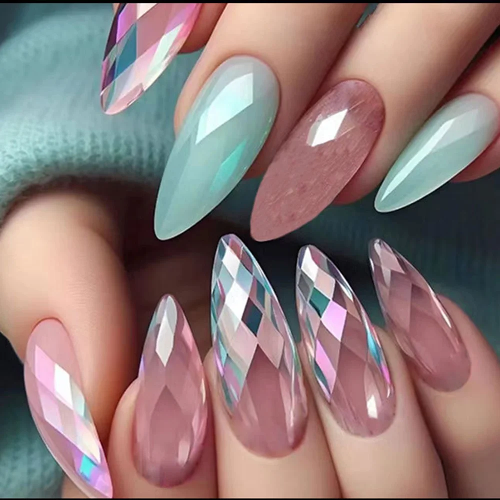Fashionable Popular Glitter 140 pieces Nail Art Artificial Fingernails Fake Nails Nail Art Set