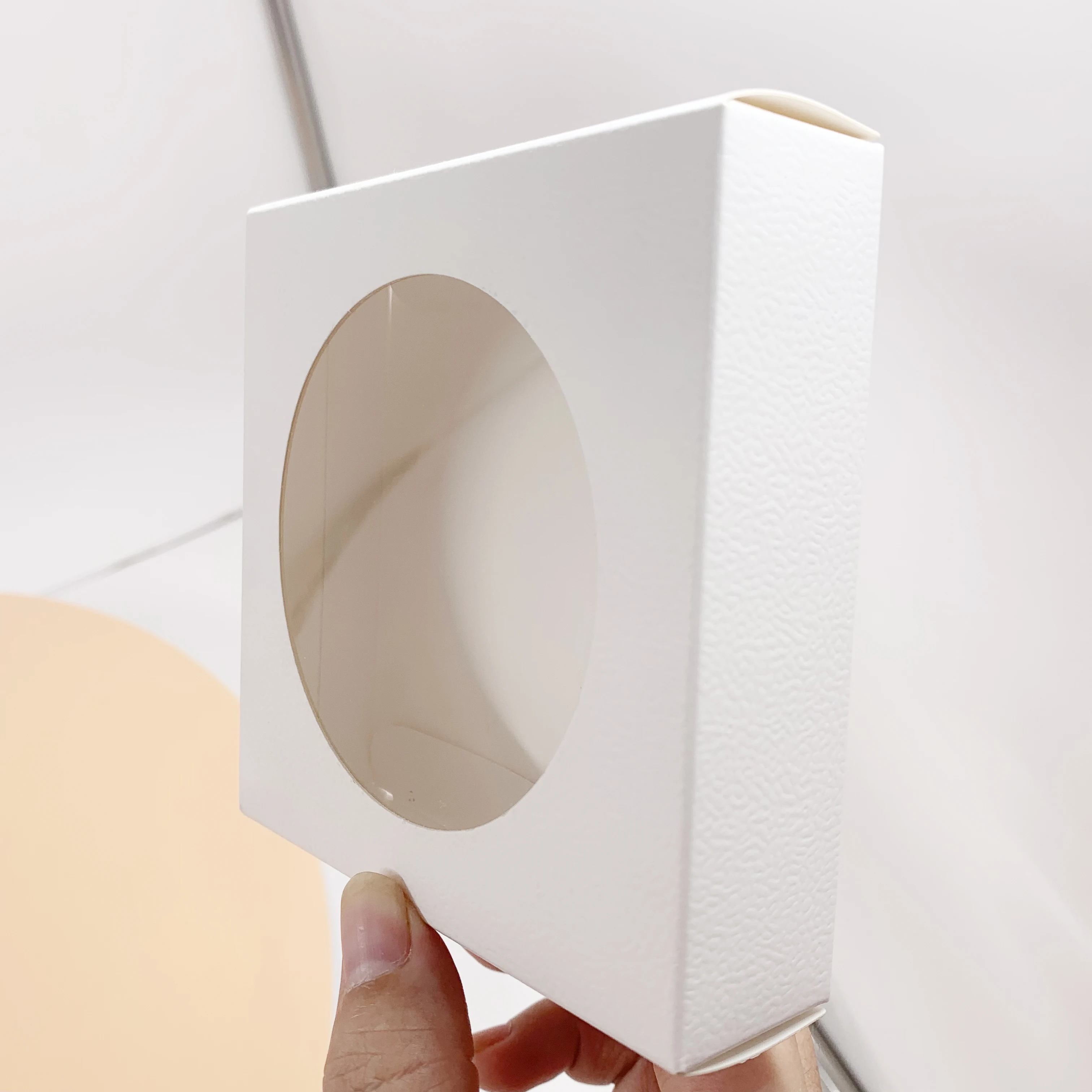 Eco-friendly textured small gift packaging ceramic plate  box custom paper boxes