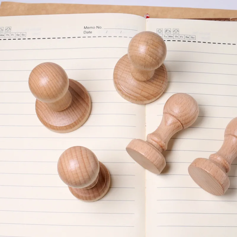 Natural Wooden Office Supplies Customizable Pattern Text Creative Wooden Seal Blank  Round Handle Wooden Rubber Stamp