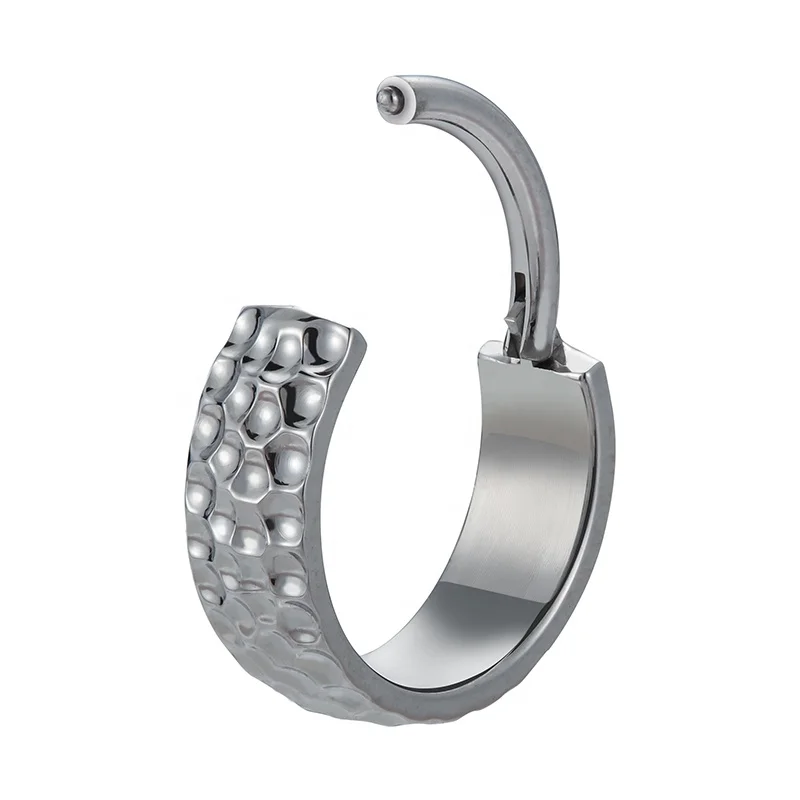 Giometal ASTM F136 Titanium Threadless and Hinged Rings Hammered Cluster End Daith Helix Piercing Earrings Nose Body Jewelry