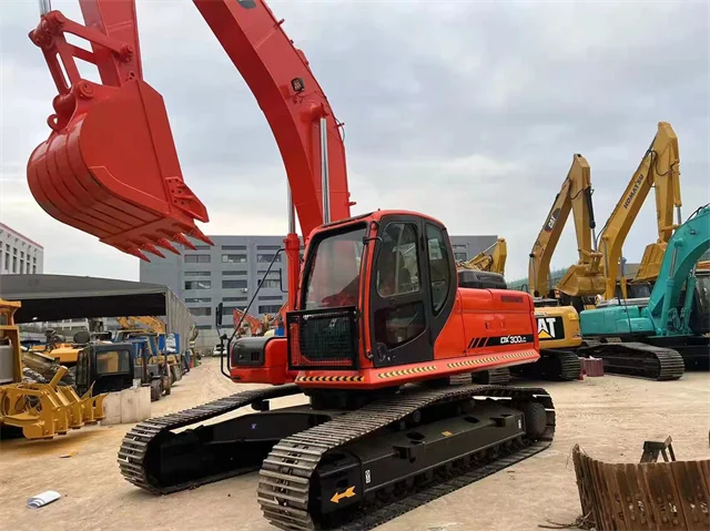 Used Doosan DX60 Mini 6ton Excavator DX75 DH420LC-7 DX300 Crawler Excavator Kawasaki Engine Cat Hydraulic