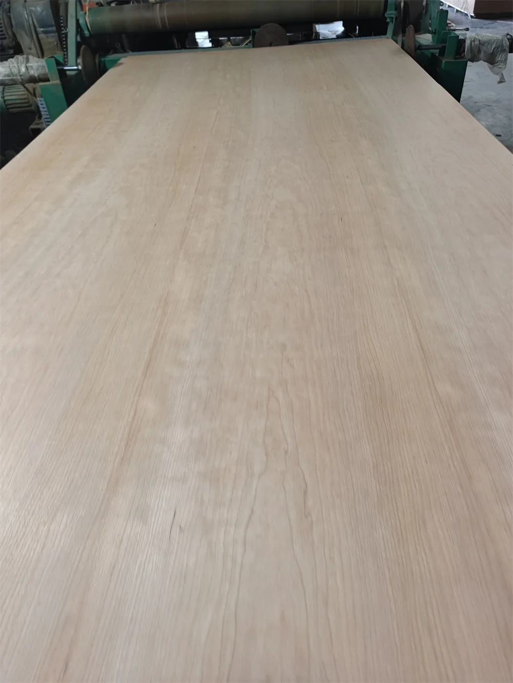 3A Grade Natural Red Oak White Ash Teak Veneer Sapele Cherry Walnut Beech Fancy Plywood