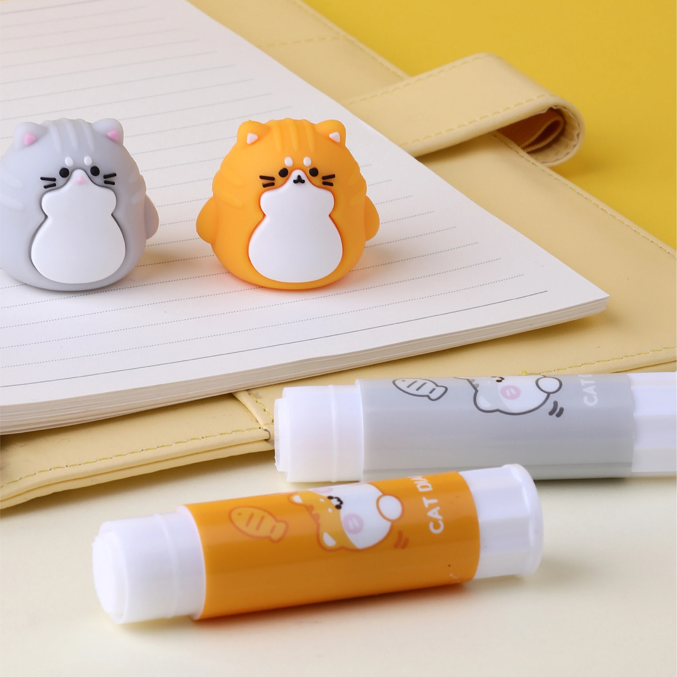 High Quality Non-Toxic PVA PVP Glue Stick School/Office Tools 9g White Glue Stick with cute top for students