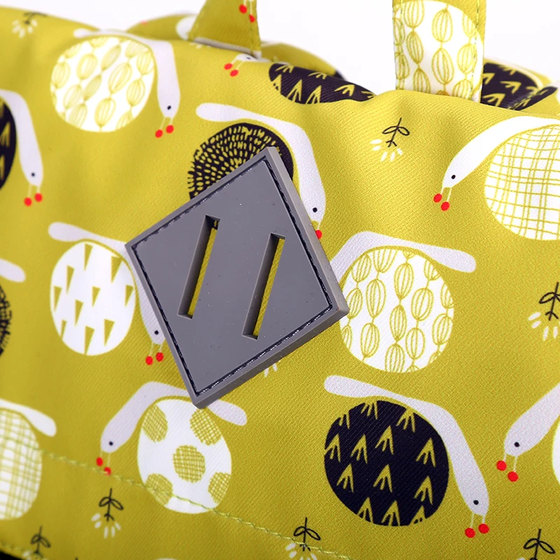 Лидер продаж 2021, мини-рюкзак для детей, легкий дорожный маленький рюкзак из мягкого материала для малышей