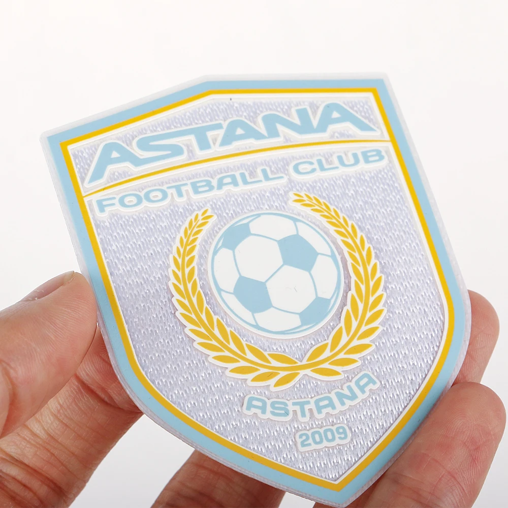 High Quality Iron Heat Press Soccer Patch Wholesale Tatami Embroidery Stickers for Football League Patch from Factory