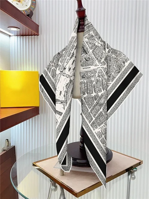 Hand Printed LISA Printed Scarf Square Scarf Silk Feel Scarves Printed Lady Hijab 90x90 cm