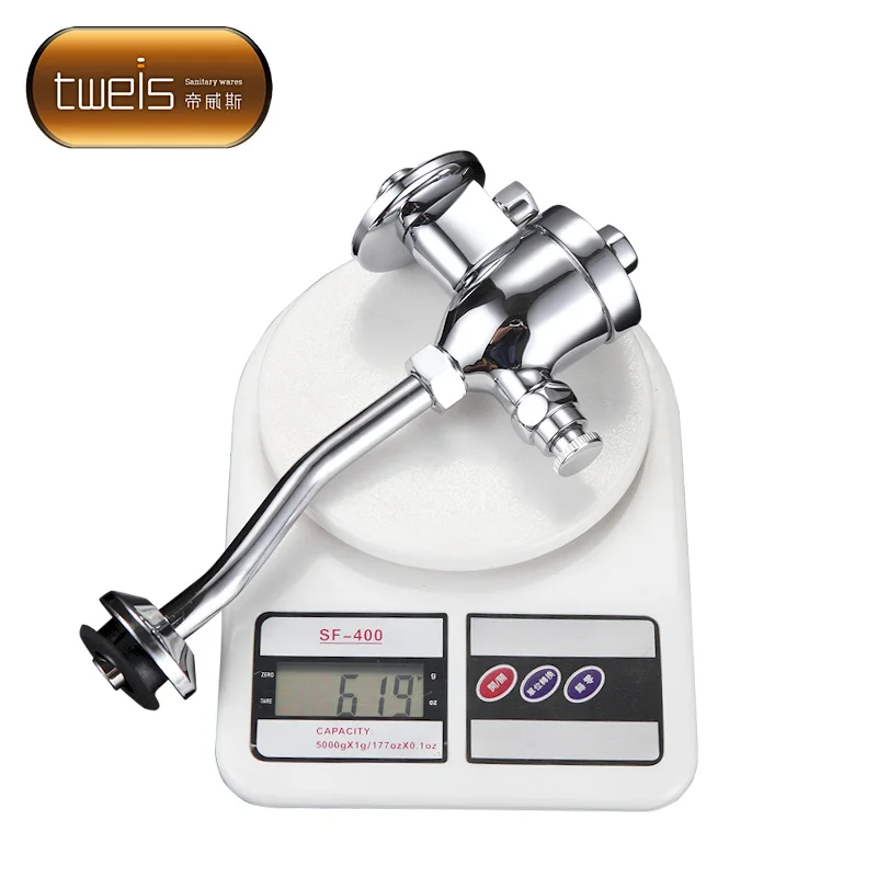 Self-closing ajusted consumption time delay urinal flush valve in bathroom toilet flush valves wall mounted